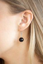 Load image into Gallery viewer, Paparazzi Pleasant Promenade - Black Necklace
