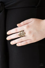 Load image into Gallery viewer, Paparazzi Make Waves - Brass Ring
