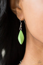 Load image into Gallery viewer, Paparazzi Venturous Vibes - Green Necklace
