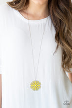 Load image into Gallery viewer, Paparazzi Spin Your PINWHEELS - Yellow Necklace
