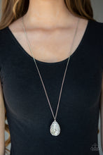 Load image into Gallery viewer, Paparazzi Gleaming Gardens - White Necklace
