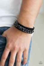 Load image into Gallery viewer, Paparazzi Be The CHAINge - Black Bracelet
