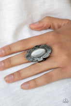 Load image into Gallery viewer, Paparazzi Oceanside Oracle - Black Ring
