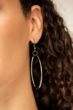 Load image into Gallery viewer, Paparazzi VINTAGE VAULT "Ring Bling" Black Necklace &amp; Earring Set Paparazzi Jewelry
