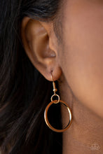 Load image into Gallery viewer, Paparazzi Natural-Born RINGLEADER - Gold Necklace

