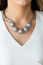 Load image into Gallery viewer, Paparazzi "Welcome To Wall Street" Silver Choker Necklace &amp; Earring Set Paparazzi Jewelry
