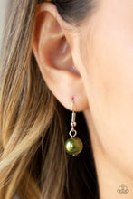 Load image into Gallery viewer, Paparazzi VINTAGE VAULT "New York City Chic" Green Necklace &amp; Earring Set Paparazzi Jewelry

