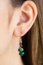 Load image into Gallery viewer, Paparazzi Dazzle The Crowd - Green Necklace
