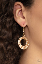 Load image into Gallery viewer, Paparazzi Mildly Metro - Gold Necklace
