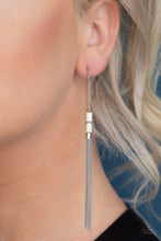 Load image into Gallery viewer, Paparazzi Windblown - White Earrings
