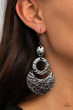 Load image into Gallery viewer, Paparazzi Shimmer Suite - Black Earrings
