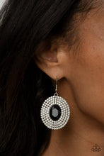 Load image into Gallery viewer, Paparazzi FIERCE Field - Black Earrings
