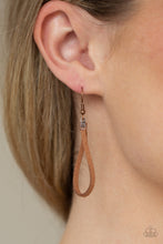 Load image into Gallery viewer, Paparazzi Homespun Artifact - Copper Necklace
