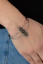 Load image into Gallery viewer, Paparazzi Fairytale Flowerbeds - Orange Bracelet
