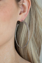 Load image into Gallery viewer, Paparazzi Candescent Curves - Silver Earrings
