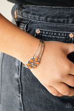 Load image into Gallery viewer, Paparazzi Taj Mahal Meadow - Orange Bracelet
