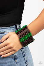 Load image into Gallery viewer, Paparazzi Vacay Vogue - Green Bracelet
