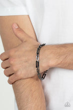 Load image into Gallery viewer, Paparazzi Stratosphere Gear - Black Bracelet
