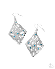 Load image into Gallery viewer, Paparazzi Pumped Up Posies - Blue Earrings
