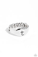 Load image into Gallery viewer, Paparazzi Monogram Memento T - Silver Ring
