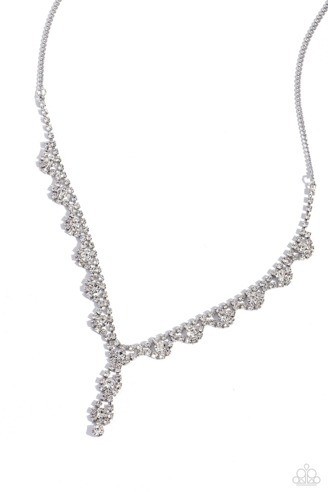 Paparazzi Executive Embellishment - White Necklace