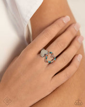 Load image into Gallery viewer, Paparazzi Play a HEART - Orange Ring

