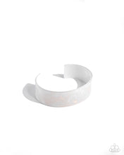 Load image into Gallery viewer, Paparazzi Pastel Pairing - White Bracelet
