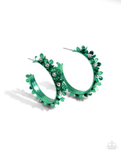 Load image into Gallery viewer, Paparazzi Fashionable Flower Crown - Green Earrings
