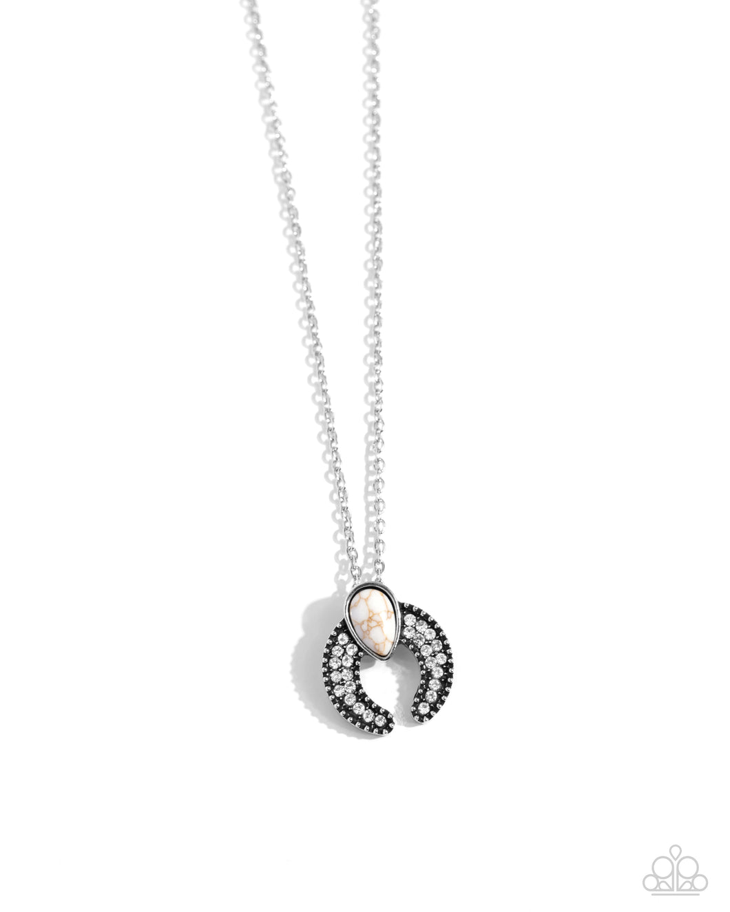 Paparazzi Horseshoe Haute - White Necklace