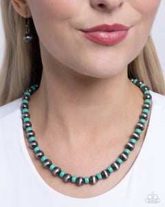 Paparazzi ontemporary Confidence - Green Necklace