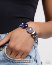 Load image into Gallery viewer, Paparazzi Glassy Generosity - Blue Bracelet
