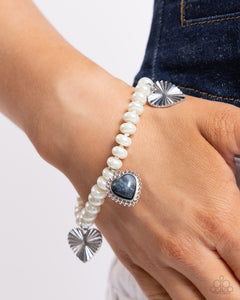 Paparazzi Heart-struck Haven - Silver Bracelet