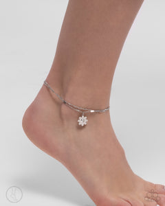 Paparazzi Blossoming Breeze - White Ankle Bracelet