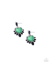 Load image into Gallery viewer, Paparazzi Resort Radiance - Green Earrings
