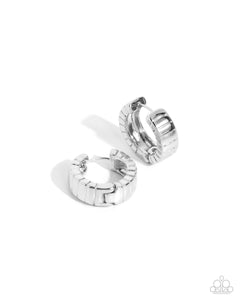 Paparazzi BOLD Up! - Silver Earrings