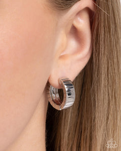 Paparazzi BOLD Up! - Silver Earrings