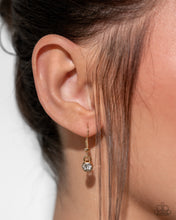 Load image into Gallery viewer, Paparazzi Musings State of Mind - Gold Necklace

