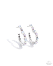 Load image into Gallery viewer, Paparazzi Vocally Vintage - Multi Earrings
