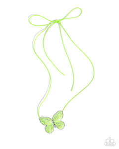 Paparazzi Fluttering Fervor - Green Necklace