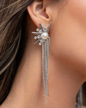 Load image into Gallery viewer, Paparazzi Punk Rock - White Earrings
