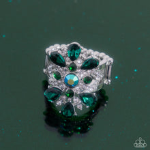Load image into Gallery viewer, Paparazzi Pronged Panorama - Green Ring
