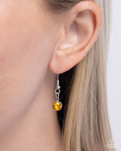 Load image into Gallery viewer, Paparazzi SPADES of Shimmer - Yellow Necklace
