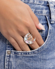 Load image into Gallery viewer, Paparazzi Lunar Leader - Pink Ring
