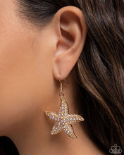 Load image into Gallery viewer, Paparazzi Starfish Spectacle - Gold Earrings
