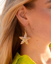 Load image into Gallery viewer, Paparazzi Starfish Spectacle - Gold Earrings
