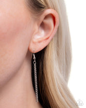 Load image into Gallery viewer, Paparazzi Daily Diamonds - Green Necklace
