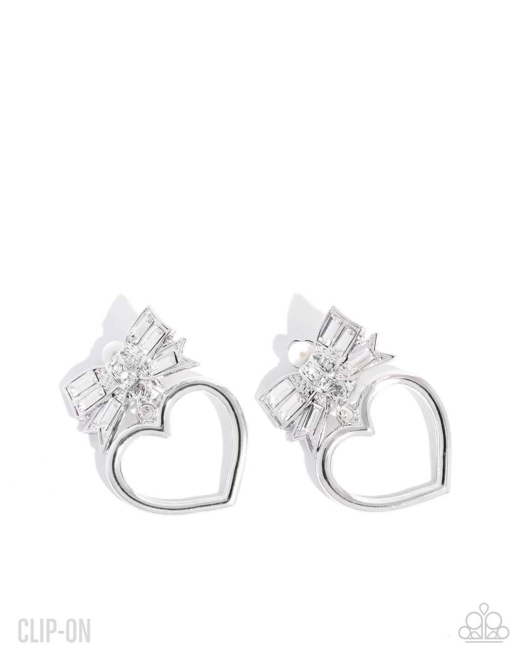 Paparazzi Matchmaking Model - White Earrings