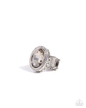 Load image into Gallery viewer, Paparazzi Favorable Facets - Silver Ring
