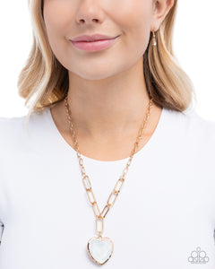 Paparazzi HAUTE Heart - White Necklace