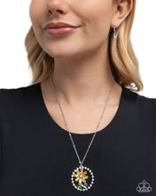 Load image into Gallery viewer, Paparazzi Framing Florals - Yellow Necklace

